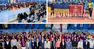 Повернулись з перемогою! Юні волейболістки з Вінниці здобули бронзу на турнірі в турецькому місті Бурса Повернулись з перемогою! Юні волейболістки з Вінниці здобули бронзу на турнірі в турецькому місті Бурса