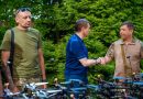 Міжрегіональний координаційний гуманітарний штаб передав військовим ще 200 FPV-дронів