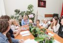 У Вінниці родини, які подарували дітям сімейний затишок через усиновлення, отримали допомогу від міської ради