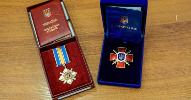 Мати загиблого Захисника отримала з рук міського голови орден «За мужність» ІІІ ступеня, посмертно