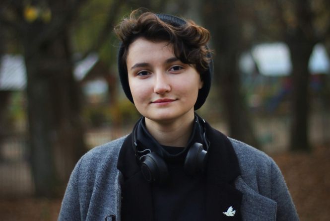 «Зараз домовляюсь про утилізацію масок»: як карантин вплинув на життя школярки