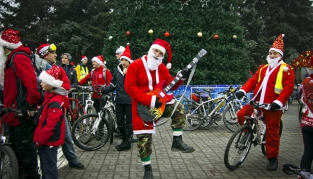 У Вінниці пройде новорічний велопарад Дідоморозів