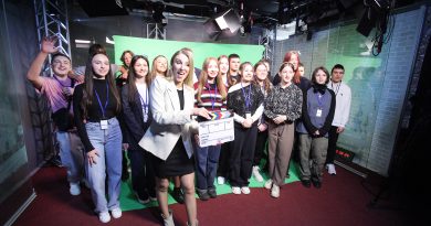 Дітям Захисників та ВПО у Вінниці організували екскурсію за лаштунки телеканалу