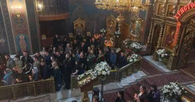 У Свято-Преображенському кафедральному соборі вінничани прощаються з азовцем Назарієм Гринцевичем (фото)