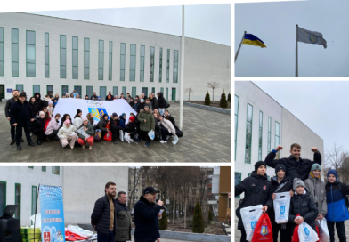 Підтримка олімпійців: у Вінниці замайорів Олімпійський прапор