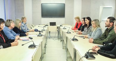 Делегація з Чернівців приїхала до Вінниці, аби перейняти ефективні практики роботи з ветеранами та їхніми родинами
