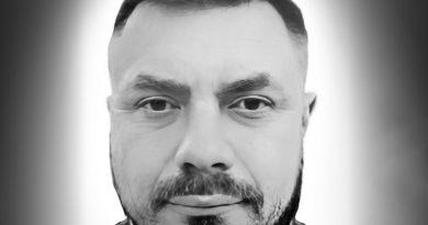 Сьогодні Вінниця проводжає в останню путь Захисника України Андрія Павлова