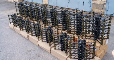 Міжрегіональний координаційний гуманітарний штаб передав ще 400 FPV-дронів для двох військових бригад