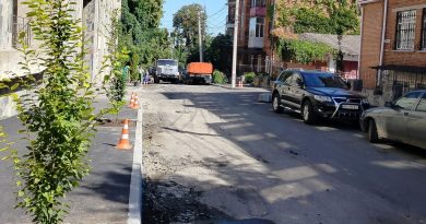 У Вінниці відремонтували територію поруч із третім ліцеєм