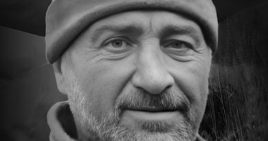 Сьогодні Вінниця проводжає в останню путь захисника України Юрія Смоляка