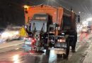 Дороги у Вінниці обробляють протиожеледними реагентами — роботи тривають з ночі