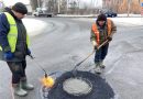 Вінницькі комунальники усувають пошкодження покриття холодним асфальтом і методом рециклінгу
