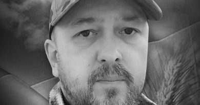 Сьогодні Вінниця прощається назавжди із оборонцем України Олександром Чорним