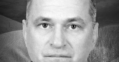 Сьогодні Вінниця проводжає в останню путь оборонця України Олега Рибака