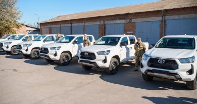 Команда Міжрегіонального координаційного гумштабу передала шість пікапів для підсилення підрозділу Повітряних Сил
