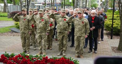 Вінничани долучилися до вшанування пам’яті полеглих у День пам’яті та перемоги над нацизмом у Другій світовій війні
