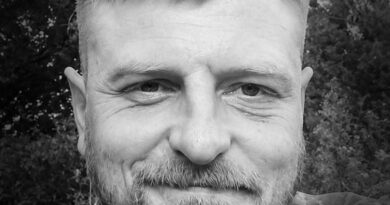 Сьогодні Вінниця прощається назавжди з оборонцем України Русланом Назаренком