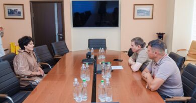 Міський голова зустрівся з вінницькою блогеркою-клінеркою Наталією Киричек-Вернигорою