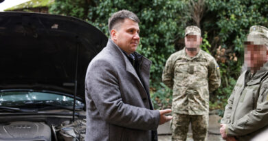 Повітряним Силам передали четвертий автомобіль для підтримки родин загиблих та поранених захисників