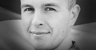 «Мікроскоп на приціл»: Вінниця прощатиметься з воїном Сергієм Тєтєріним