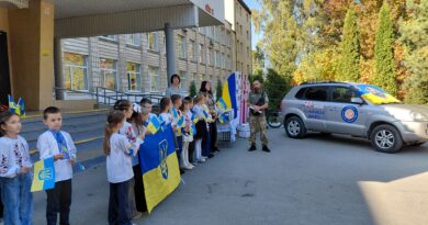 Ліцей №11 у Вінниці придбав авто для 110-ї бригади за 212 тисяч гривень, зібраних на ярмарку